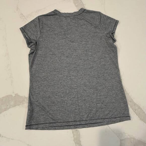 Xersion Gray Performance Wear Activewear Workout Short Sleeve Top Womens Large - Picture 5 of 5